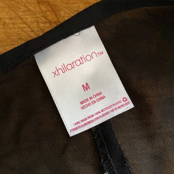 XHILARATION lightweight swimsuit coverup size woman’s medium - Picture 10 of 11